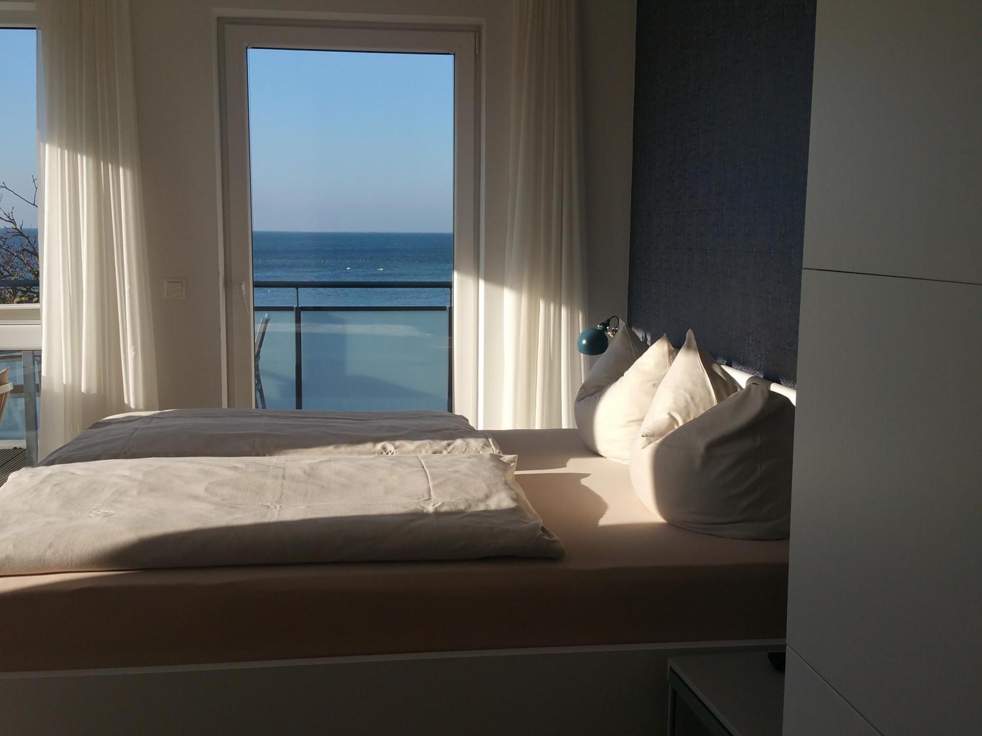 Haus Achtern Diek In Erster Reihe Am Meer فيهمارن المظهر الخارجي الصورة